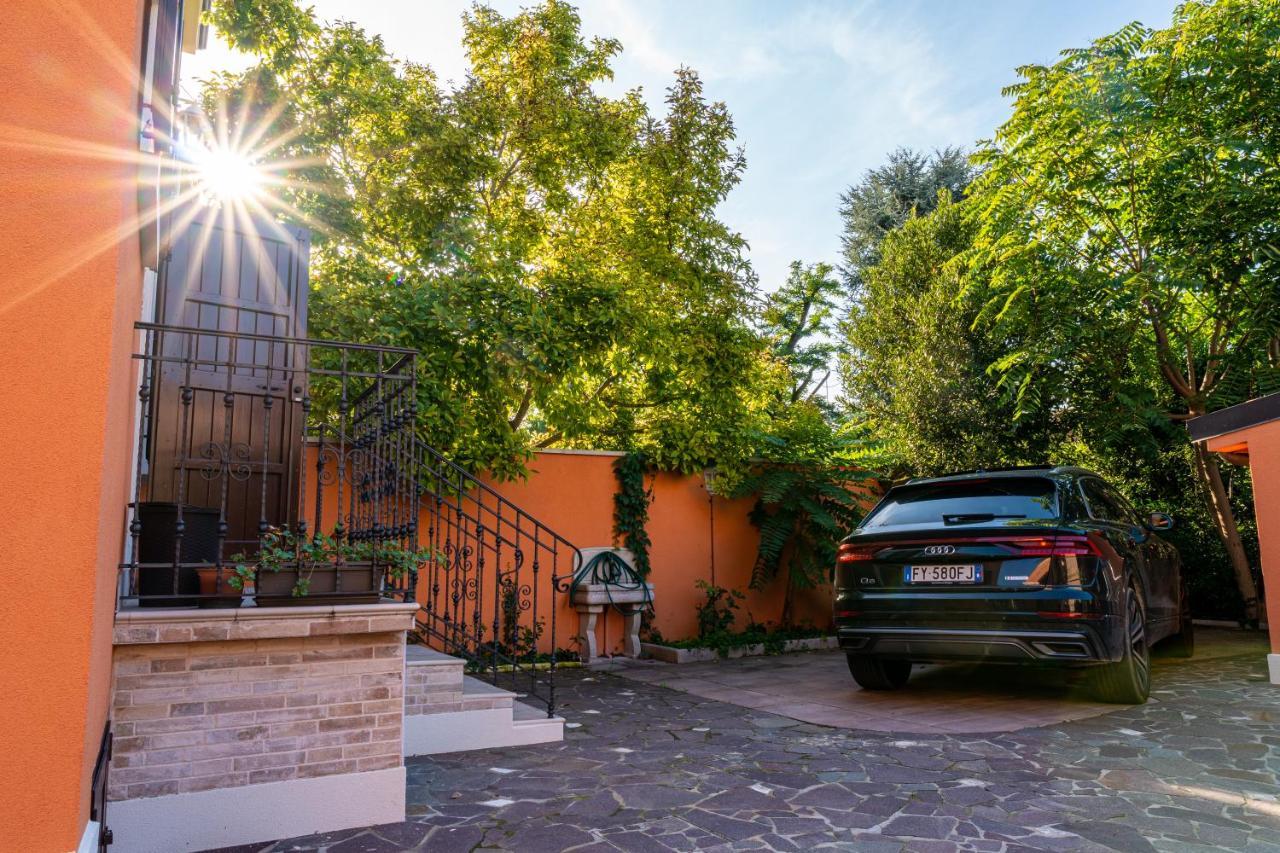 Вилла Gold Maison Феррара Экстерьер фото